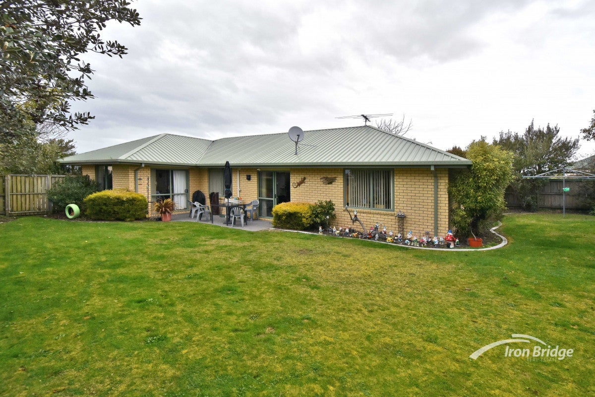 65 Orlando Crescent, Waimairi Beach, Christchurch - Carousel 11