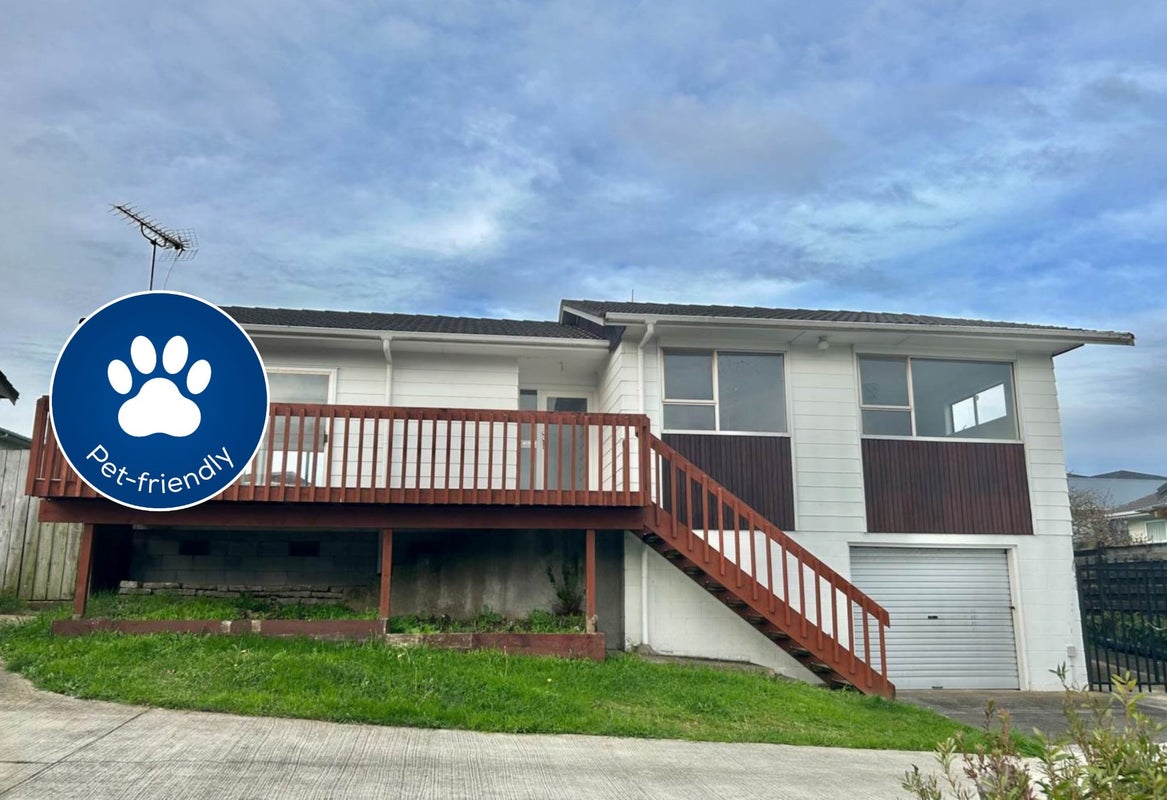 4 Marvon Downs Avenue, Pakuranga Heights, Auckland - Carousel 1