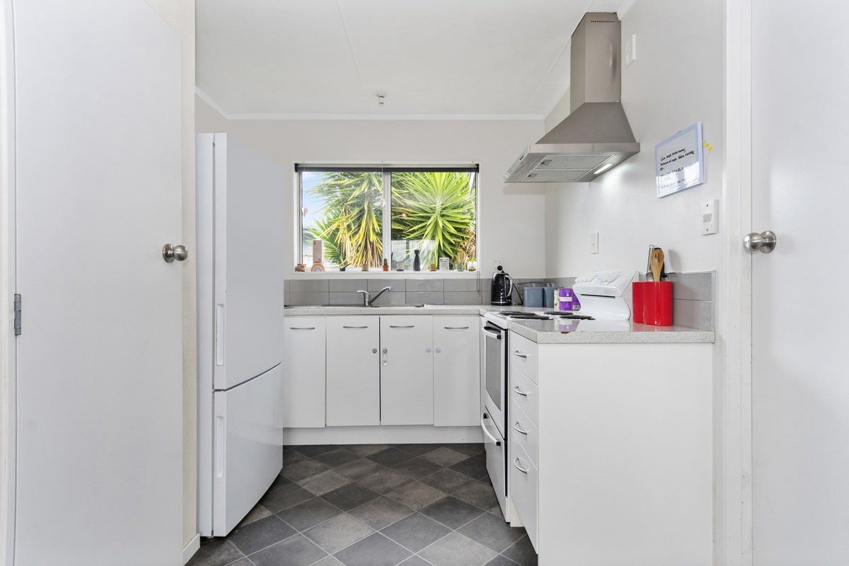 192A Windermere Drive, Poike, Tauranga - Carousel 2