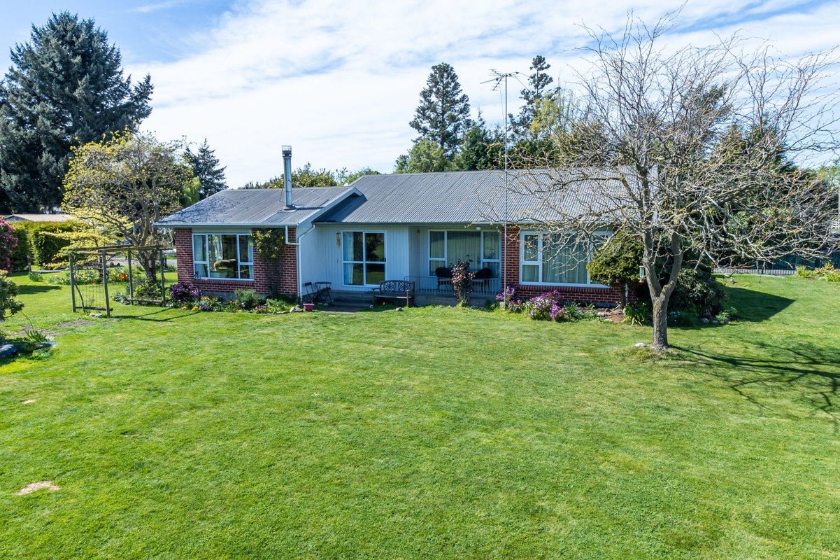 153 Seafield Road, Elgin, Ashburton - Carousel 1