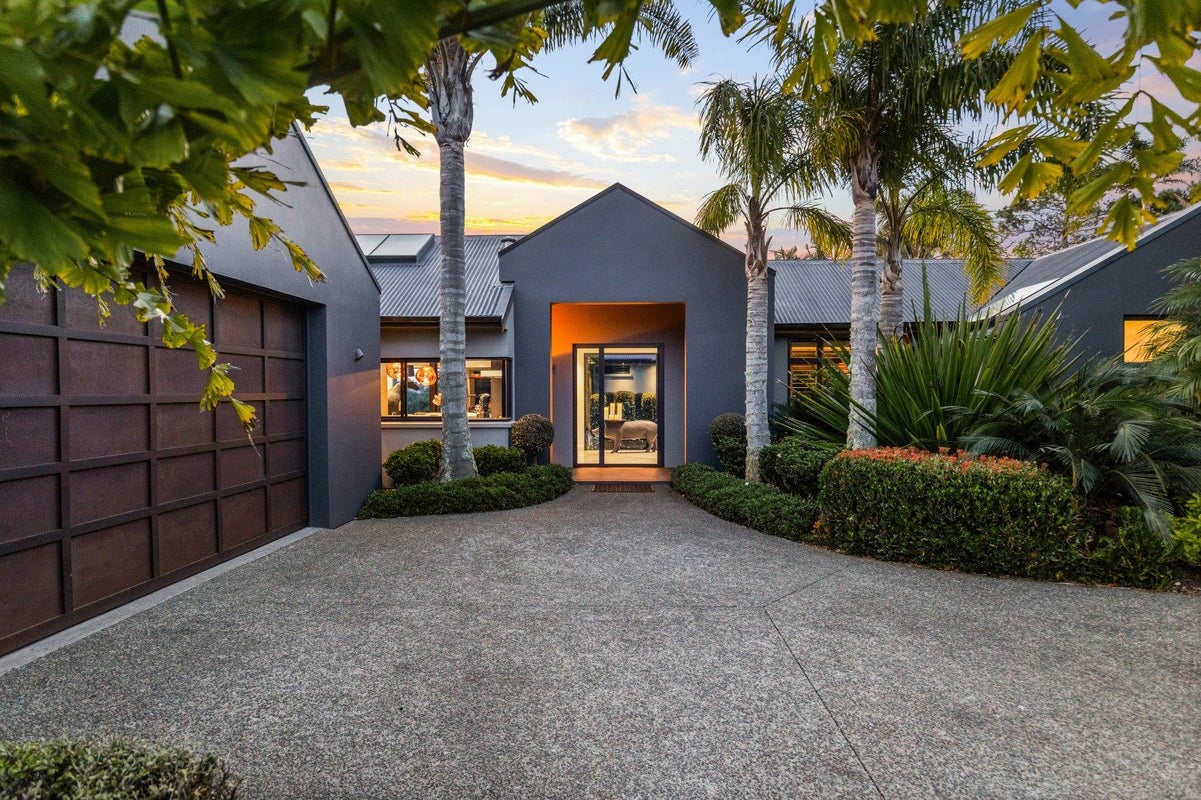 31 COATESVILLE Heights, Coatesville, Auckland - Carousel 33