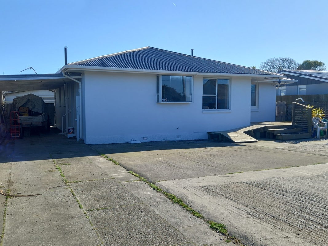 33 Merrington Crescent, Aranui, Christchurch - Carousel 1