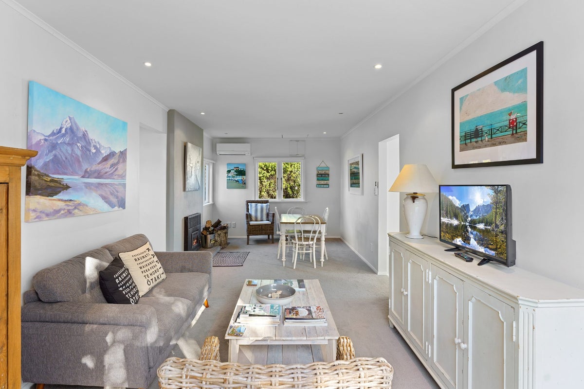 37 Waimea Road, Waikanae Beach, Waikanae - Carousel 2