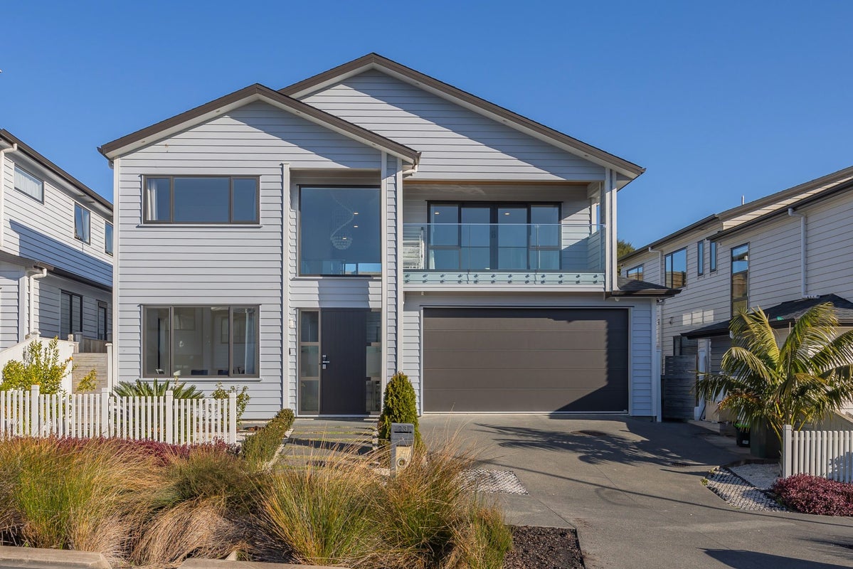 23 Bight Road, Long Bay, Auckland - Carousel 2