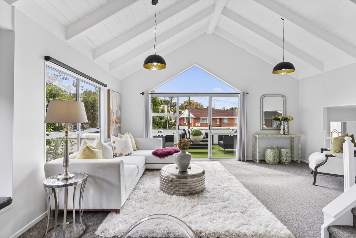 33A Richard Farrell Avenue, Remuera, Auckland - Carousel 2