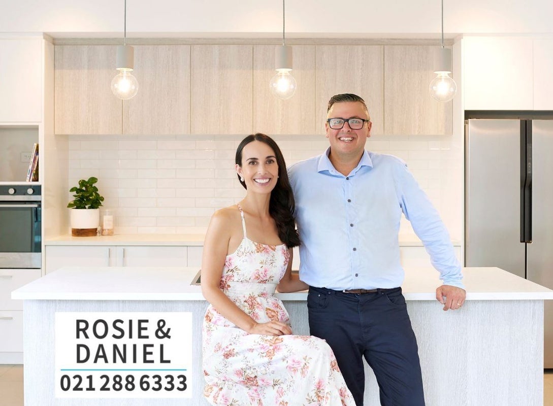 33A Gill Avenue, Te Atatu Peninsula, Auckland - Carousel 25