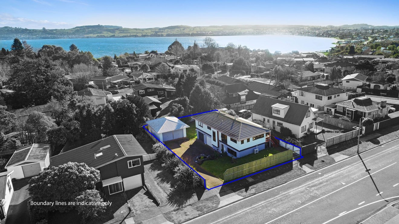 33 Richmond Avenue, Richmond Heights, Taupo - Carousel 1