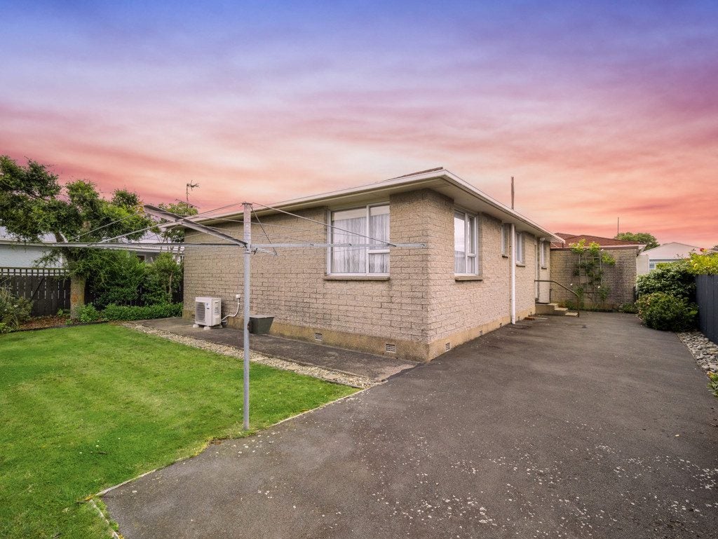 36B Eskvale Street, Saint Kilda, Dunedin - Carousel 1