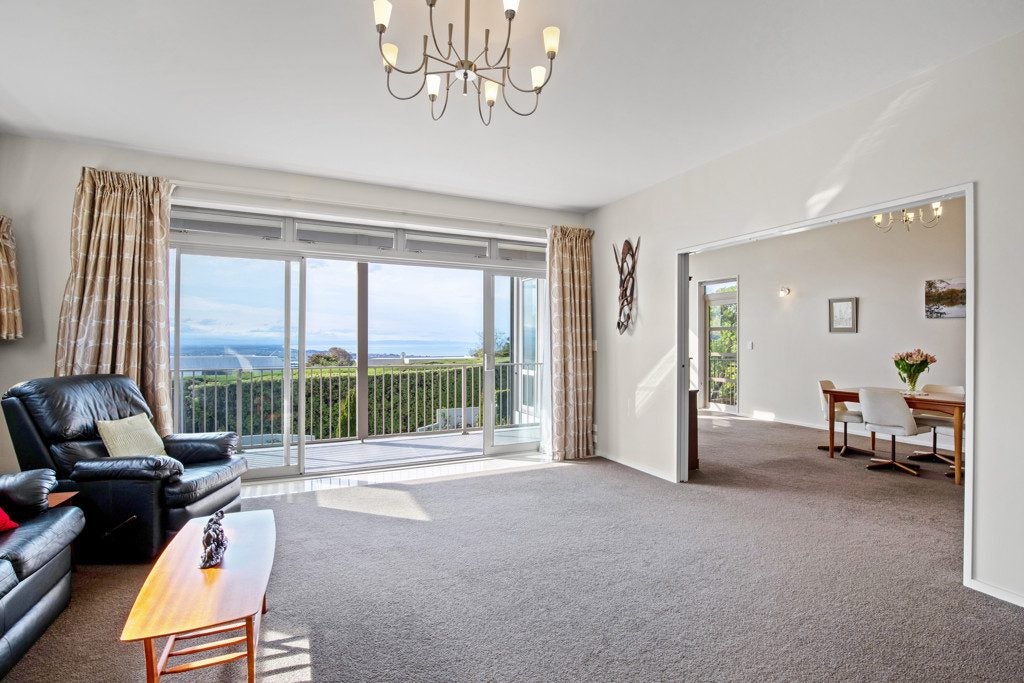 233A Mount Pleasant Road, Mount Pleasant, Christchurch - Carousel 1