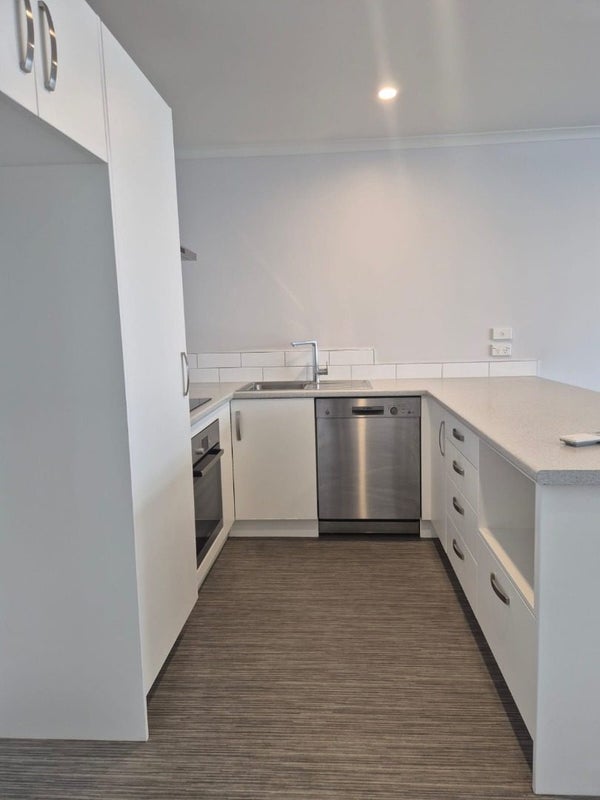 13/157 Ulster Street, Whitiora, Hamilton - Carousel 2