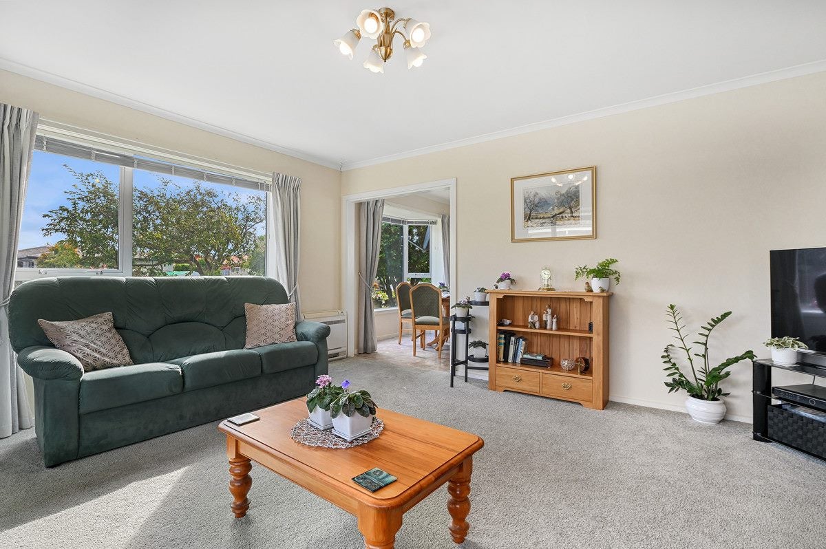 17 Fern Drive, Halswell, Christchurch - Carousel 2