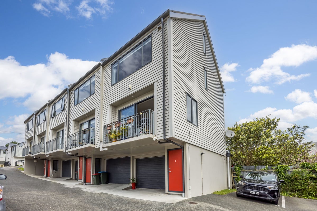 5E Geddes Terrace, Avondale, Auckland - Carousel 1