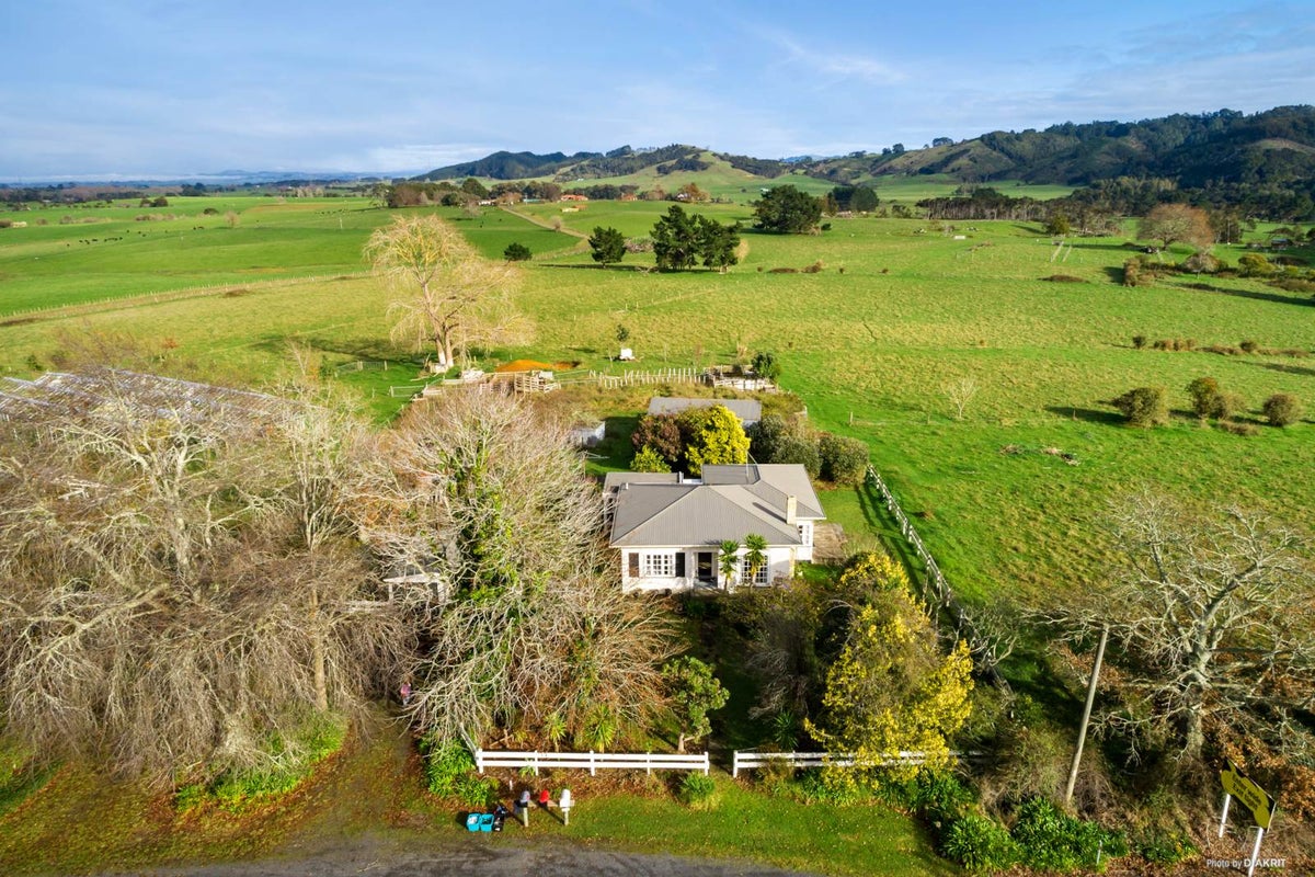 1474 Kaiaua Road, Pokeno - Carousel 2