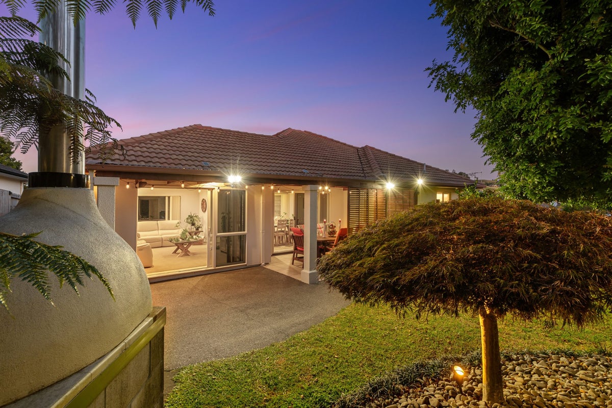 4 Kestrel Avenue, Welcome Bay, Tauranga - Carousel 2