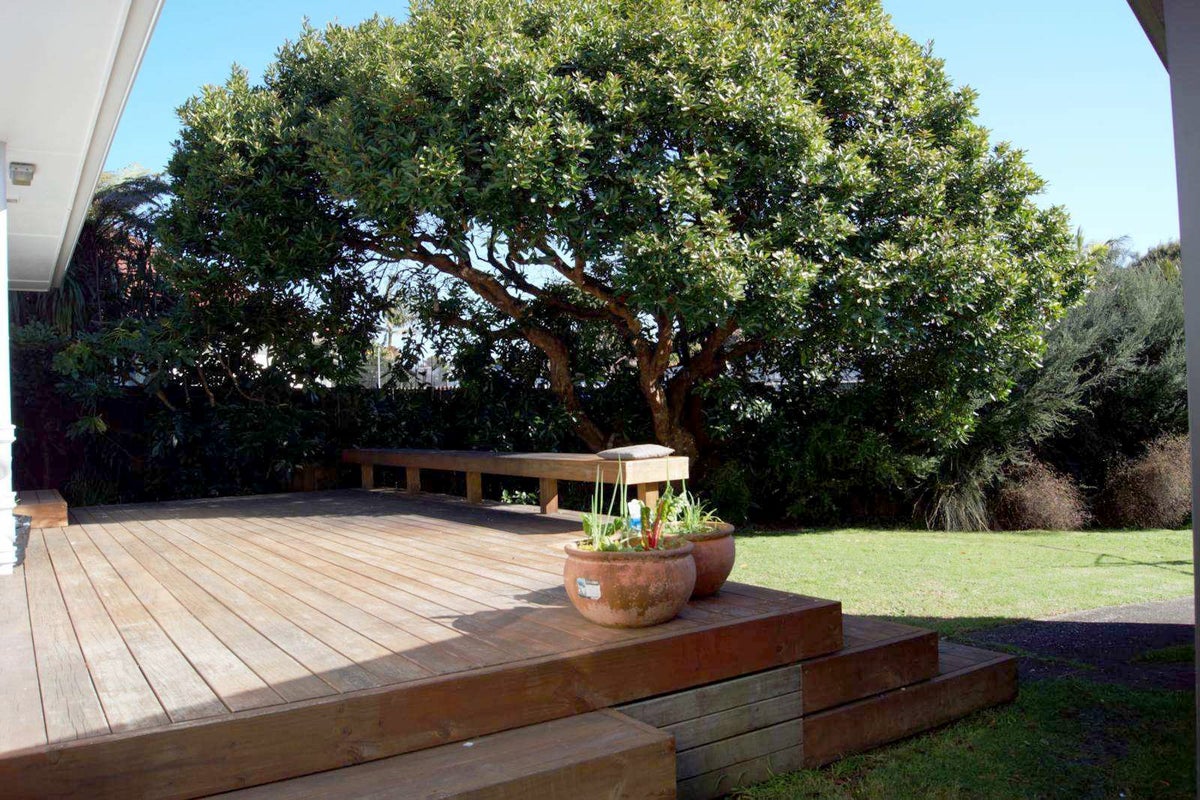 54 Kervil Avenue, Te Atatu Peninsula, Auckland - Carousel 1