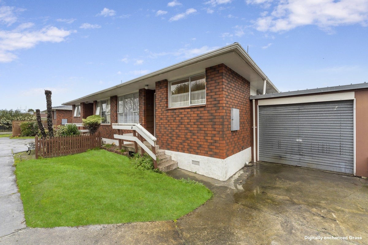 706B Pioneer Highway, Takaro, Palmerston North - Carousel 1