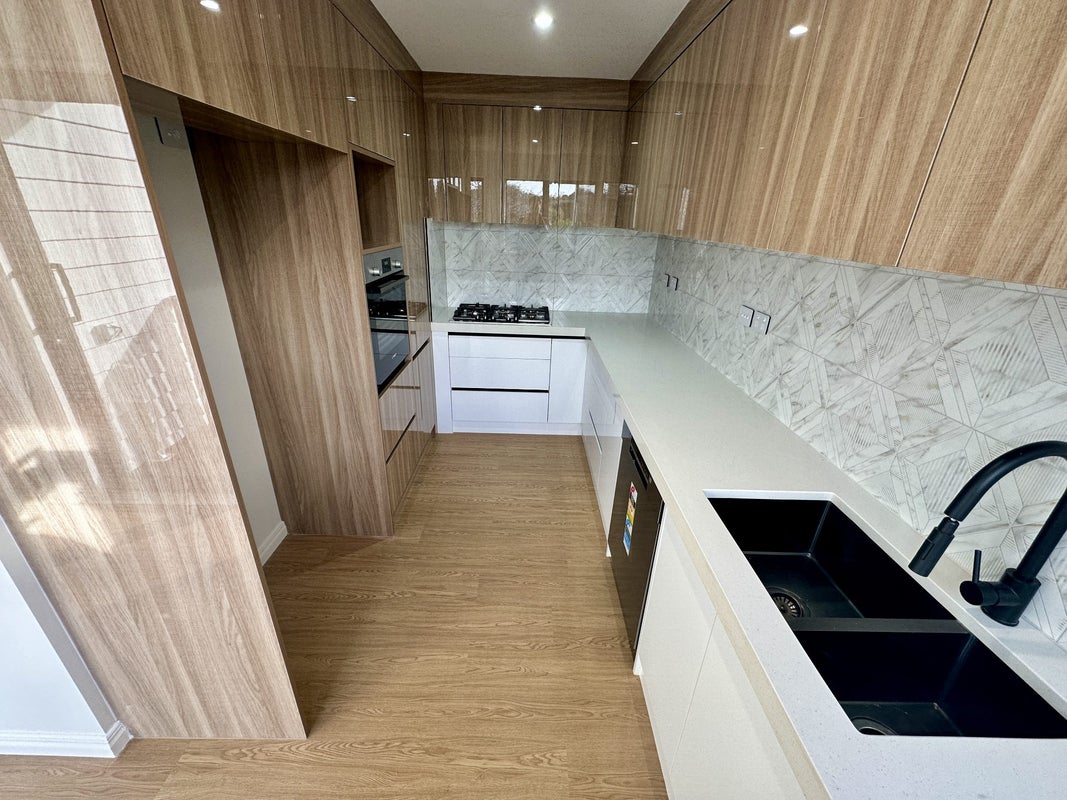 9A Parrish Road, Sandringham, Auckland - Carousel 2