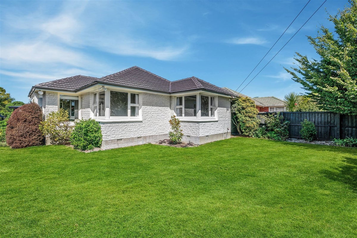 9 Solway Avenue, Ilam, Christchurch - Carousel 2