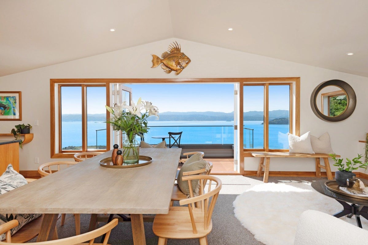 24 Anne Street, Wadestown, Wellington - Carousel 1