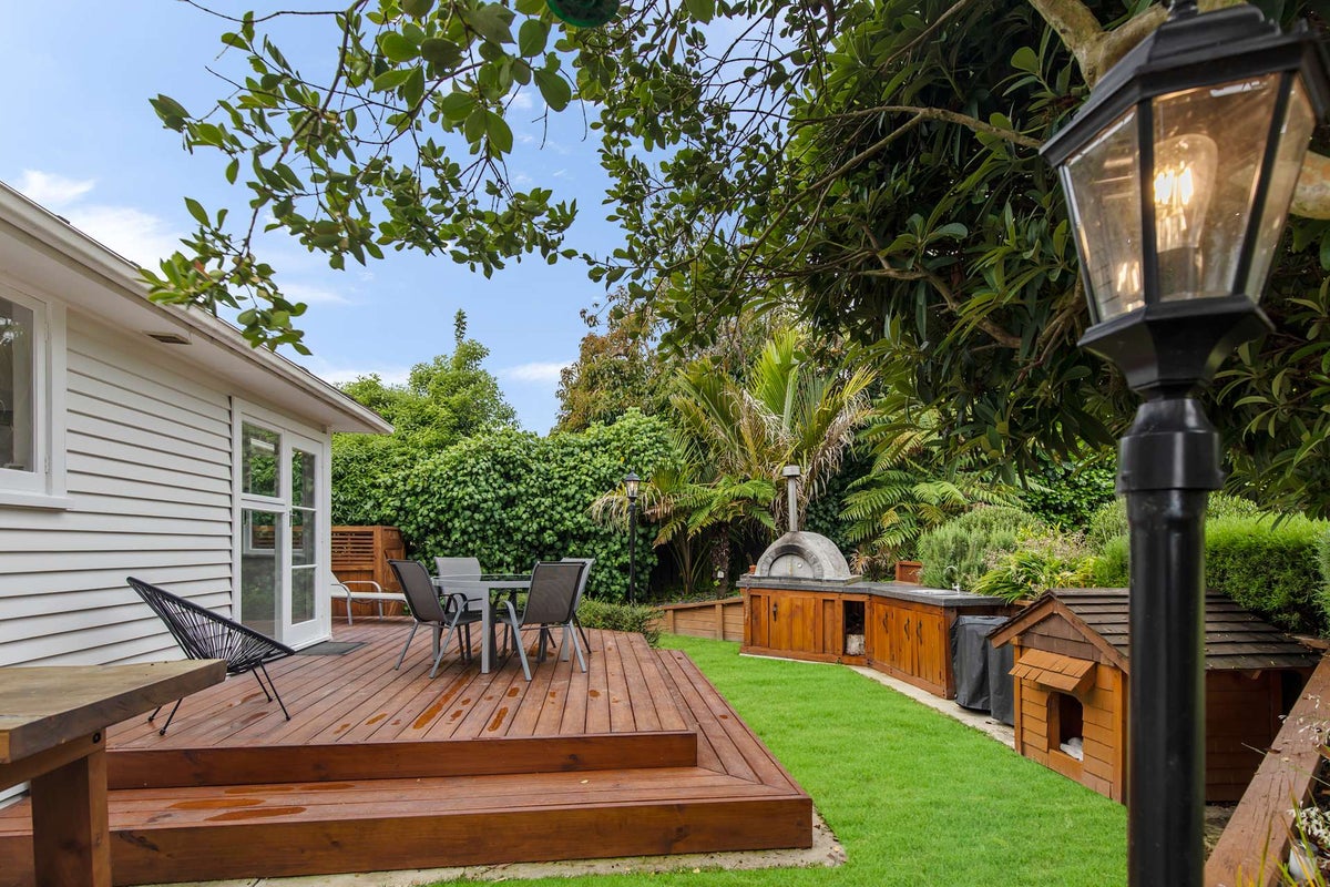 35 Alverstoke Road, Parkvale, Tauranga - Carousel 1