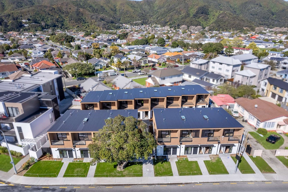 15/92A Cambridge Terrace, Waterloo, Lower Hutt - Carousel 8