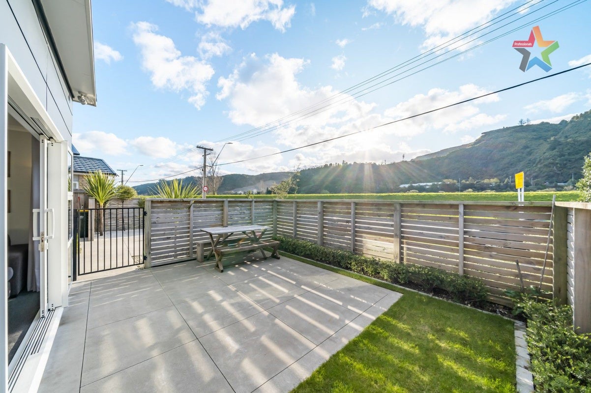 1249 Taita Drive, Taita, Lower Hutt - Carousel 2