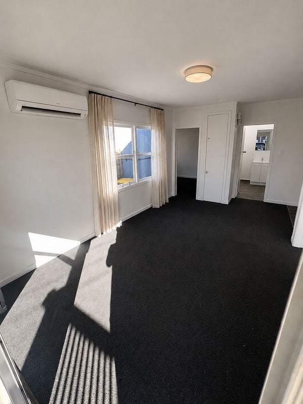 4/3 Littler Place, Hamilton East, Hamilton - Carousel 2