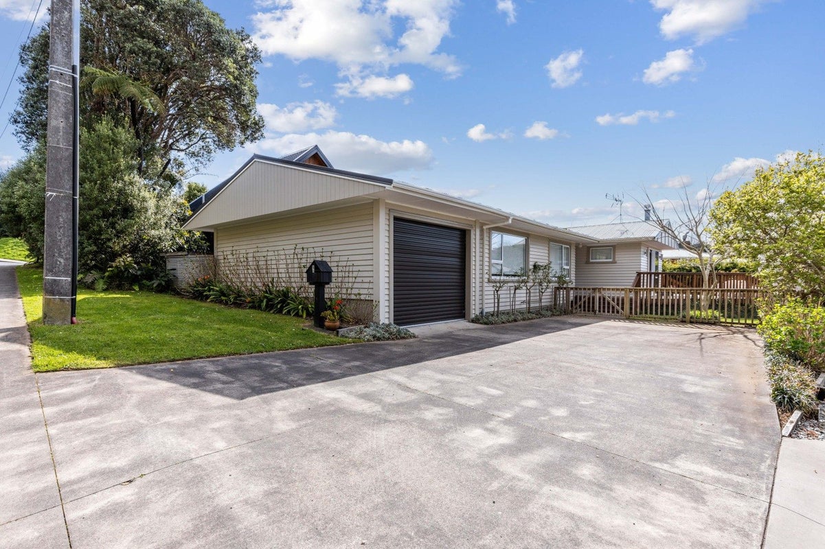 9A Junction Street, Welbourn, New Plymouth - Carousel 1