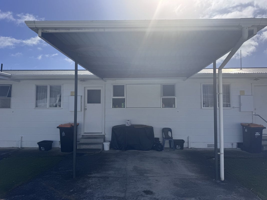4/97 Ferguson Street, West End, Palmerston North - Carousel 1