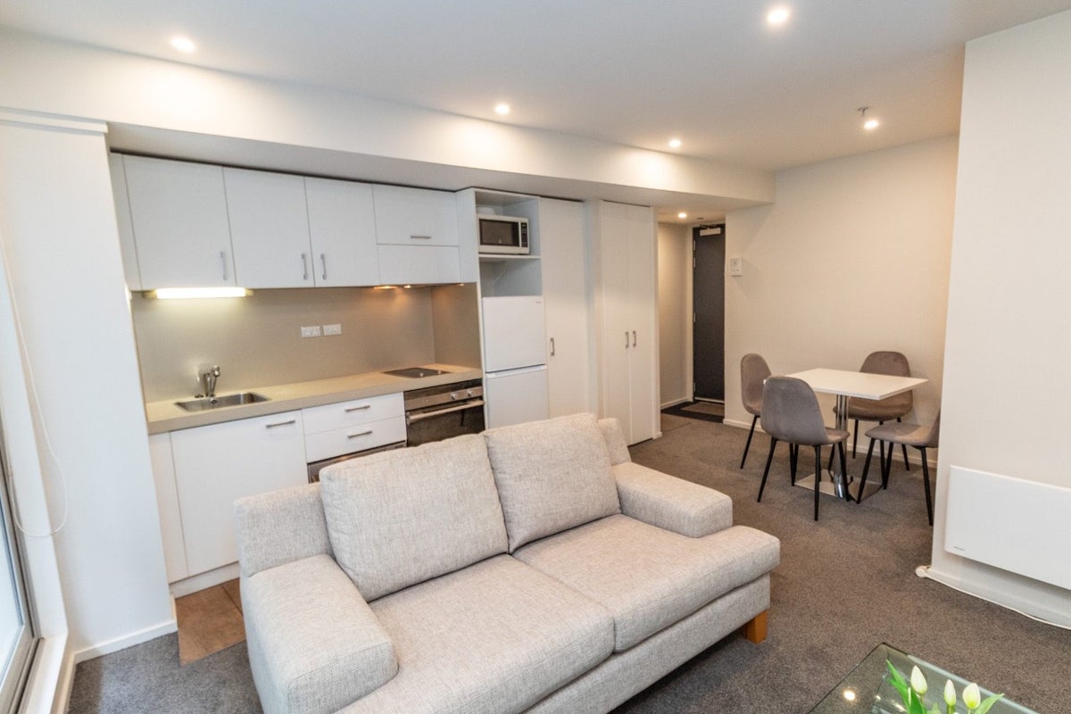 121/74 Taranaki Street, Te Aro, Wellington - Carousel 2