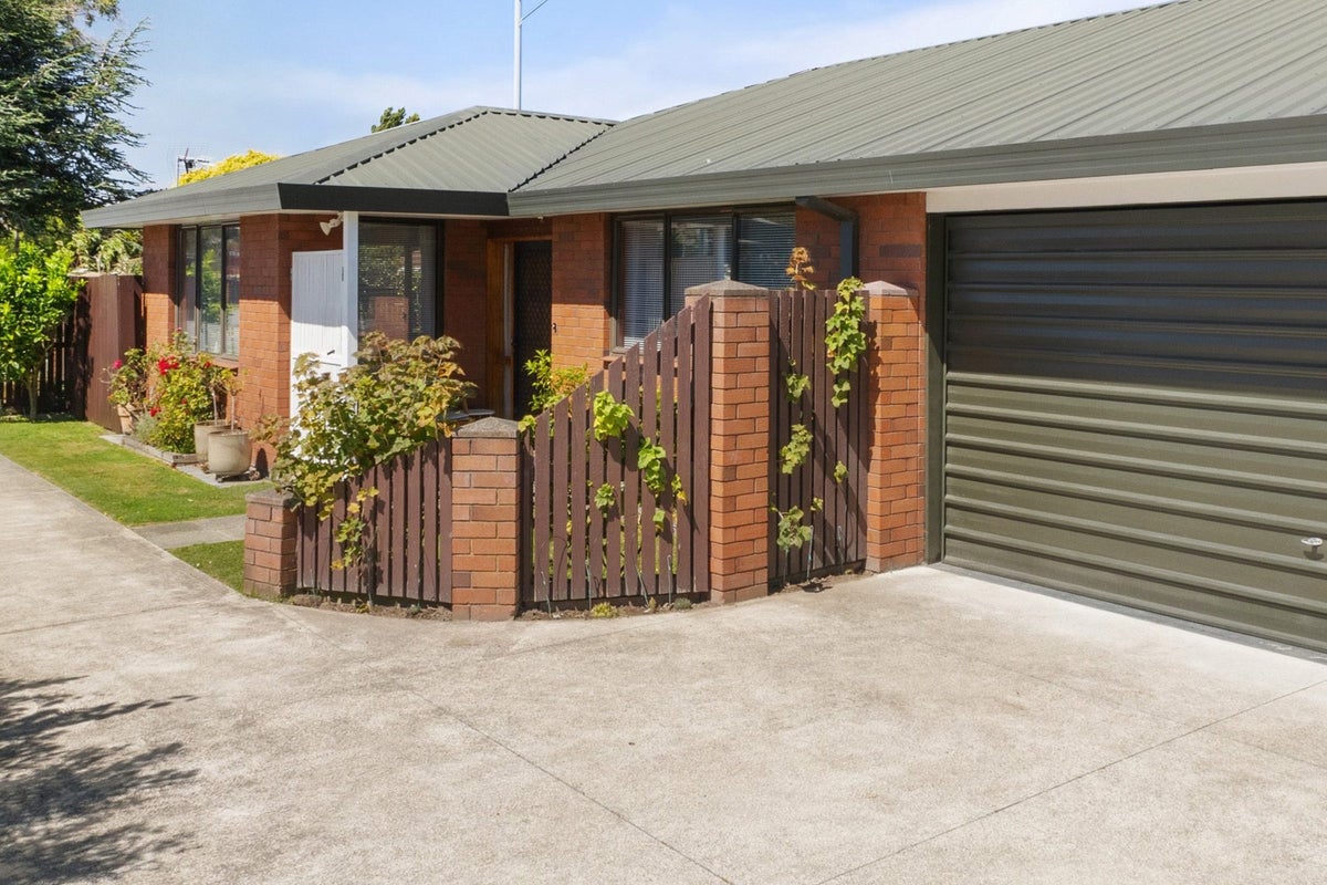 1/119 Withells Road, Avonhead, Christchurch - Carousel 1