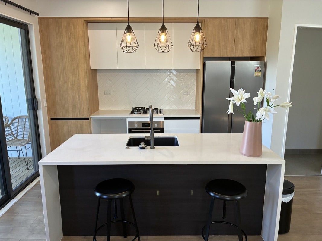4/10B Huka Road, Birkenhead, Auckland - Carousel 2