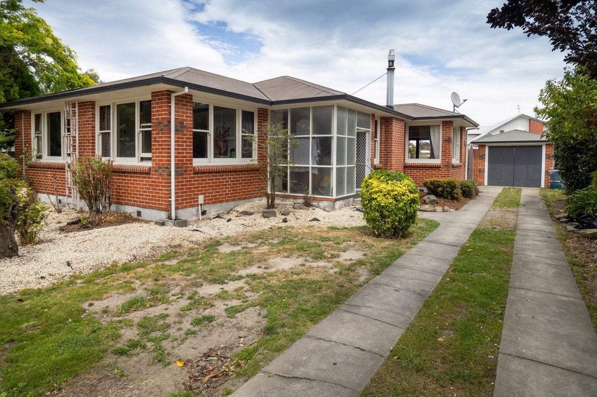 35 Reid Crescent, Allenton, Ashburton - Carousel 1