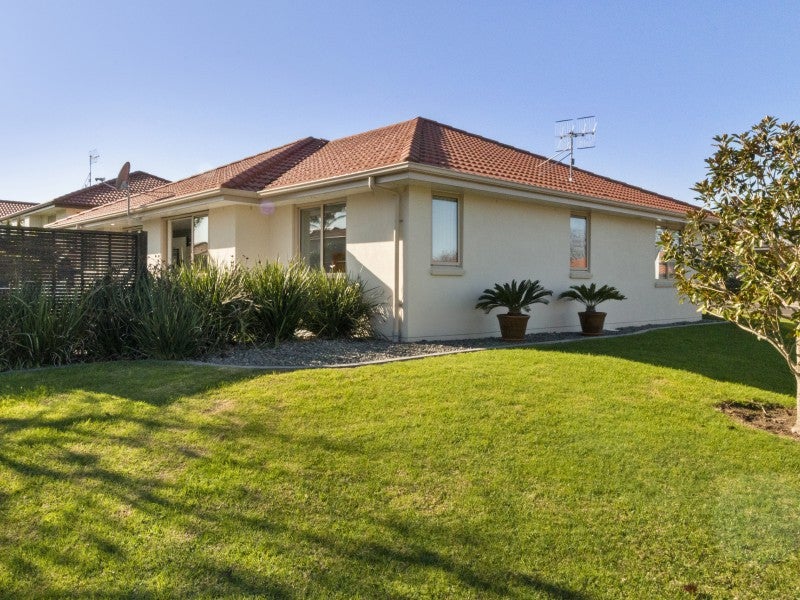1 Turnberry Close, Aongatete, Katikati - Carousel 1