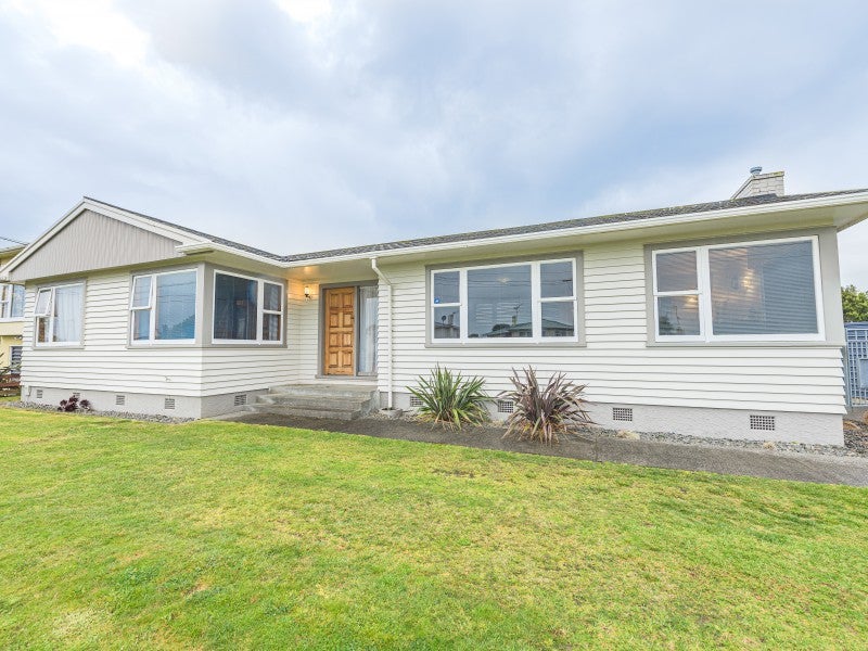 46 Oxford Road, Springvale, Whanganui - Carousel 1