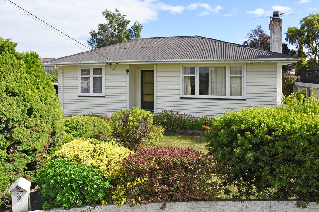 8 Gort Place, Lansdowne, Masterton - Carousel 1