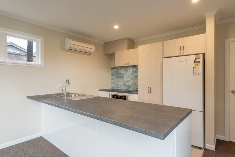 58 Garden Road, Northland, Wellington - Carousel 1