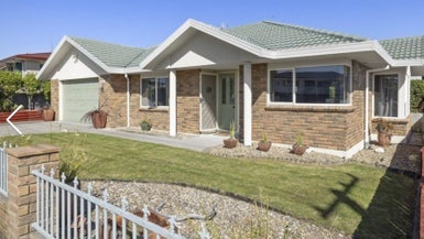 23A Tui Street, Mount Maunganui, Mount Maunganui - Carousel 1