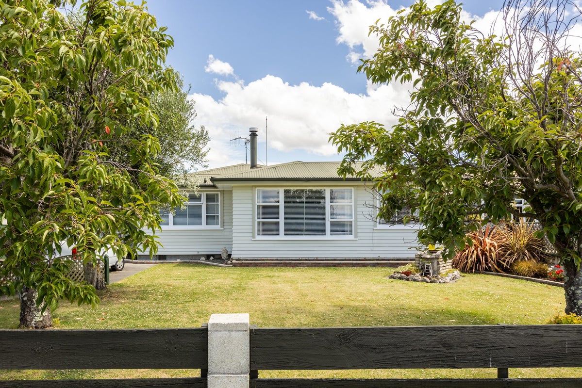 50 Auckland Road, Greenmeadows, Napier - Carousel 1