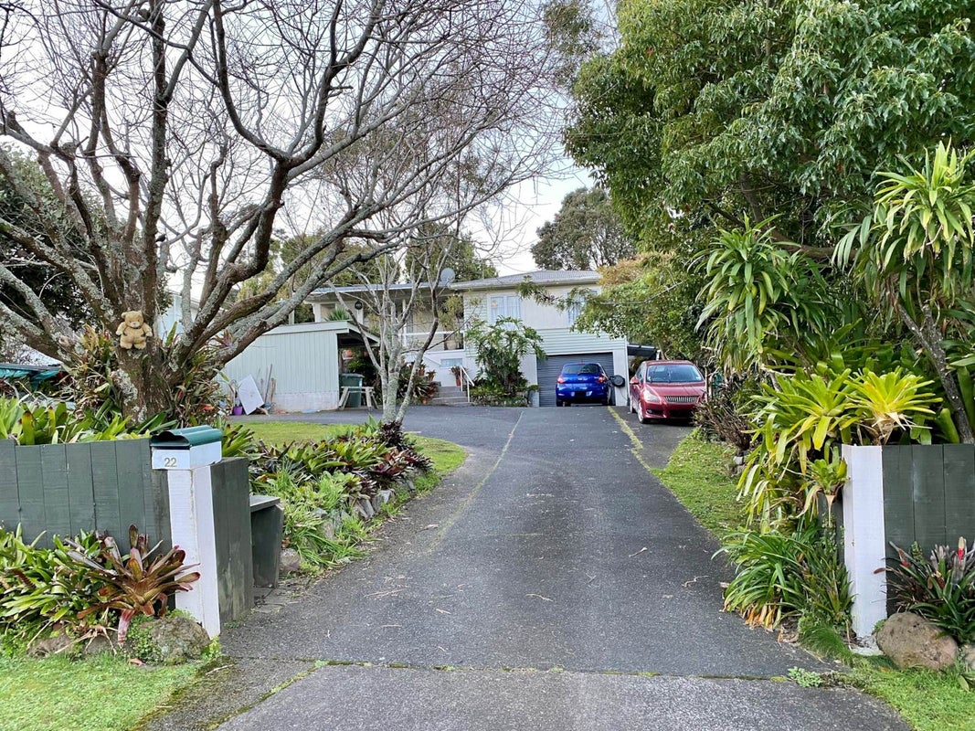 22 Sheridan Drive, New Lynn, Auckland - Carousel 1