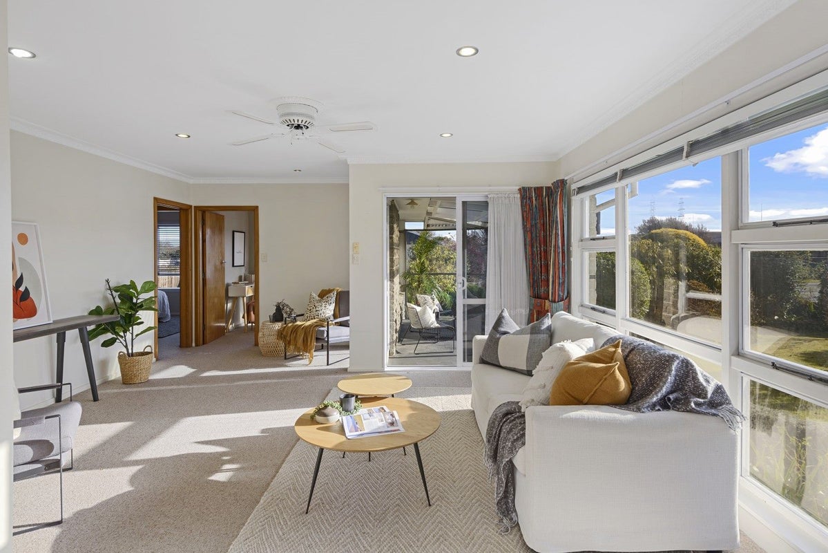 32 Parker Street, Hornby, Christchurch - Carousel 2