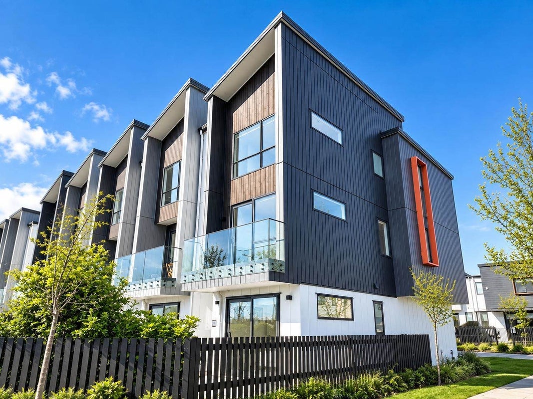 2 Papa Takaro Lane, Flat Bush, Manukau City, Auckland - Carousel 26