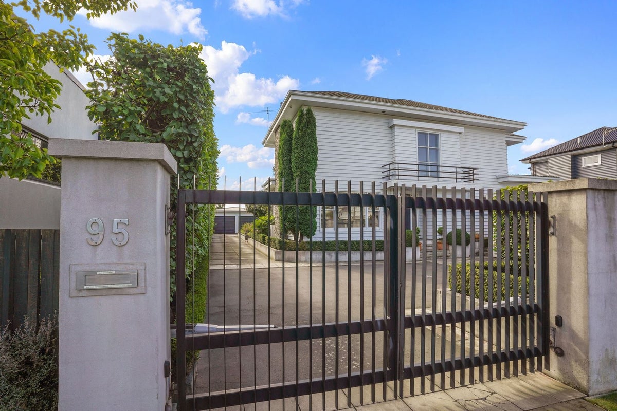 95 Heaton Street, Merivale, Christchurch - Carousel 31