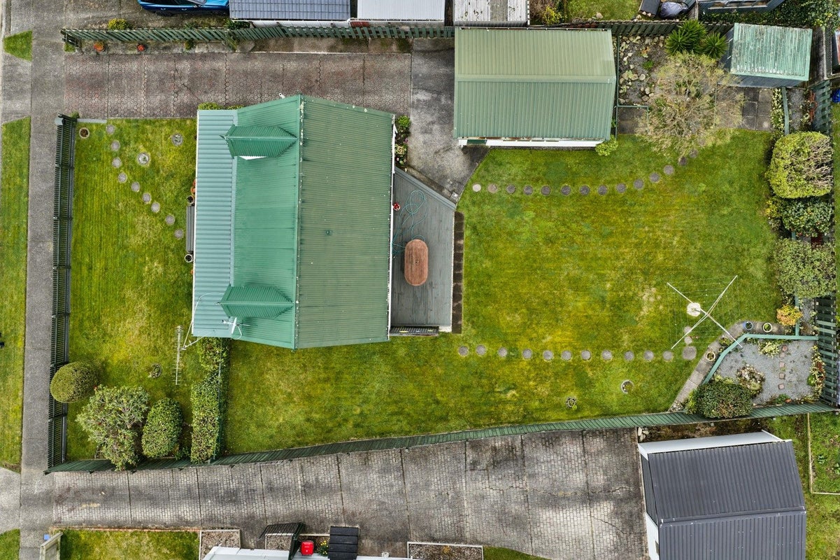 26 Hartford Crescent, Totara Park, Upper Hutt - Carousel 17