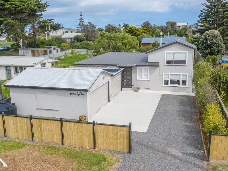 71 Park Avenue, Waitarere Beach, Levin - Carousel 1