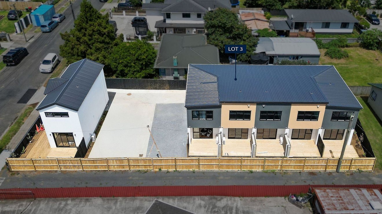 8C Daniel Avenue, Mangere East, Auckland - Carousel 2