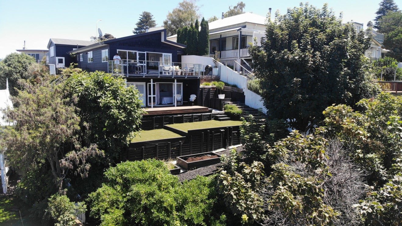 7A Lucy Road, Bluff Hill, Napier - Carousel 2