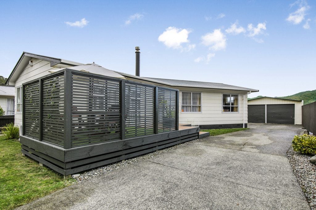 8 Rakaia Grove, Wainuiomata, Lower Hutt - Carousel 19