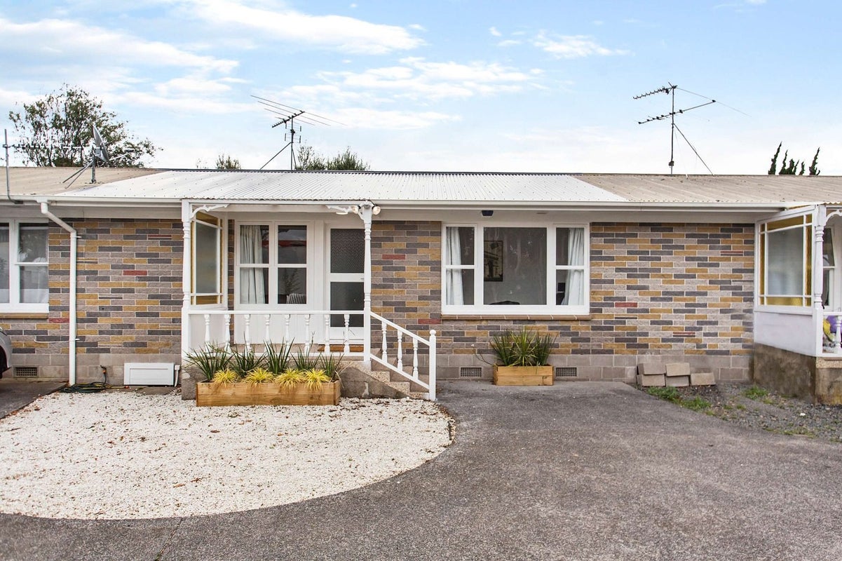 3/1 King Edward Avenue, Epsom, Auckland - Carousel 1