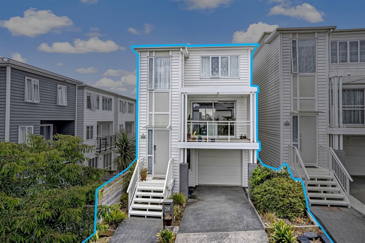 28 Fernly Rise, Flat Bush, Auckland - Carousel 26